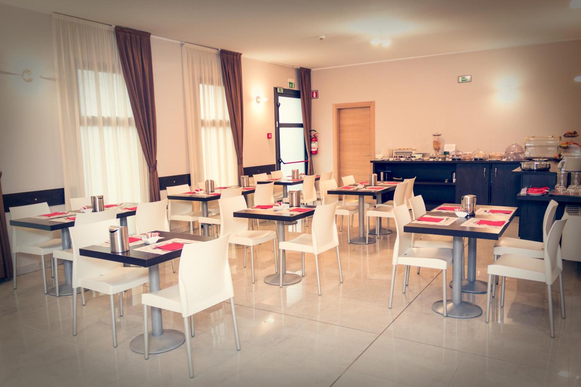 Hotel Don Camillo 4*